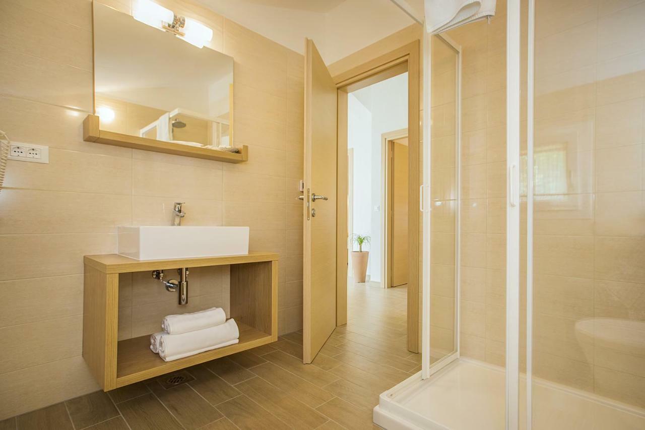 Residence Mediterraneo Baska  Luaran gambar