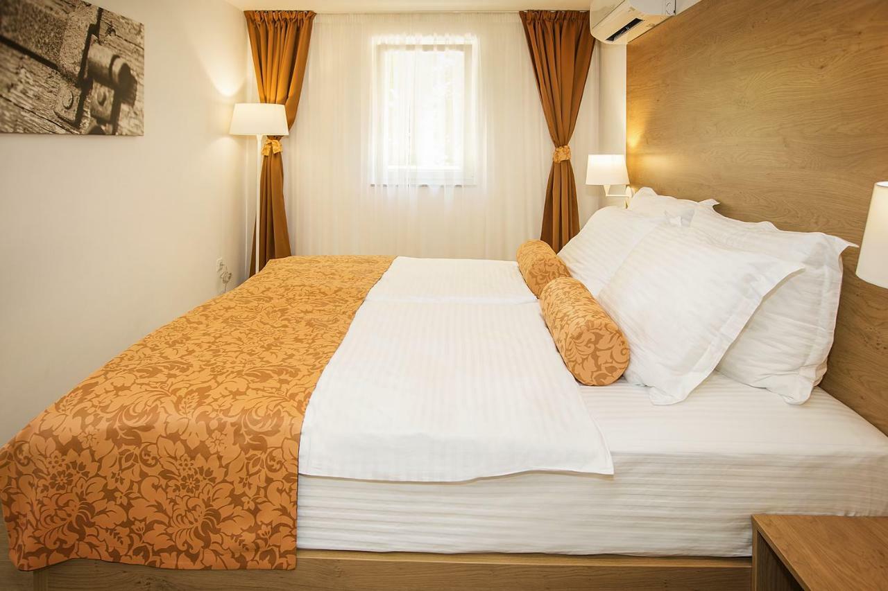 Residence Mediterraneo Baska  Luaran gambar